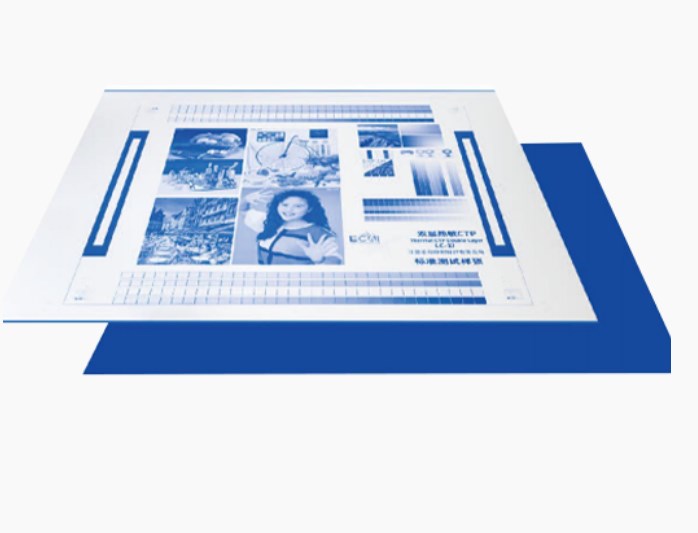 Quais benefícios ambientais e de economia de energia a impressão de camada dupla CTCP pode oferecer?